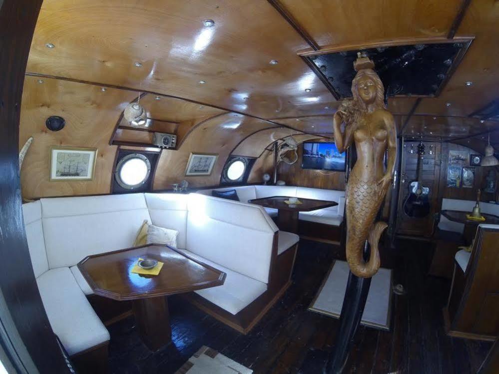 Boat Ms Cutty Jean Hotell Sliema Eksteriør bilde